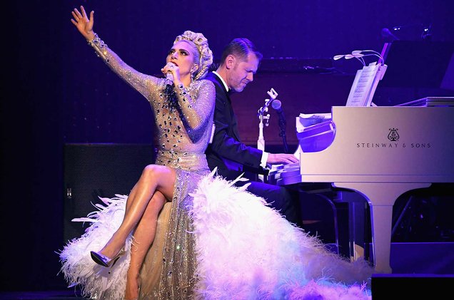 Lady Gaga – Jazz & Piano